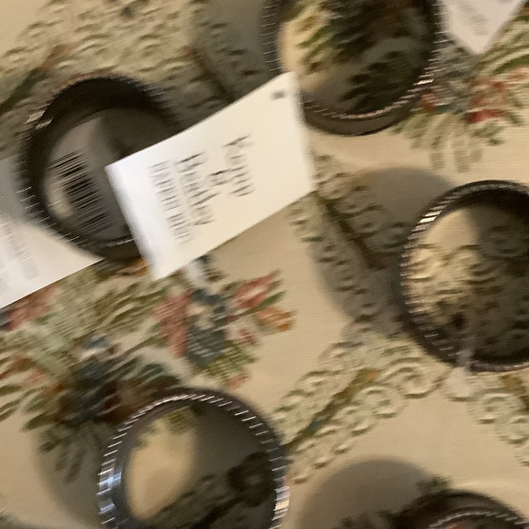 Elegant Bronze tone Napkin‎ Rings, set of 8, new - Picture 5 of 6